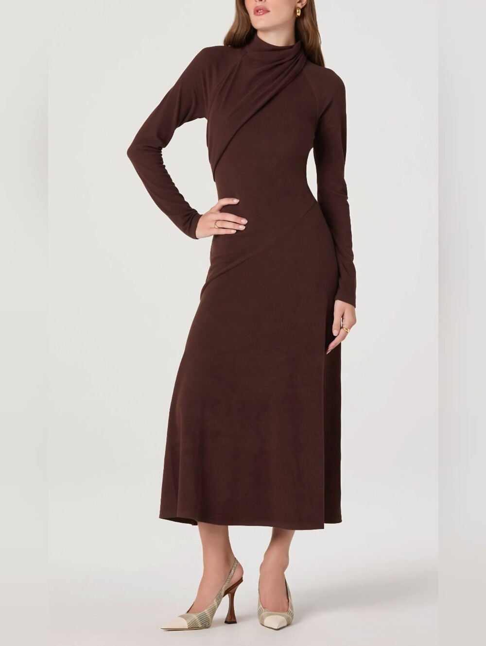 ASTR* Brown Long-Sleeve Midi Dress